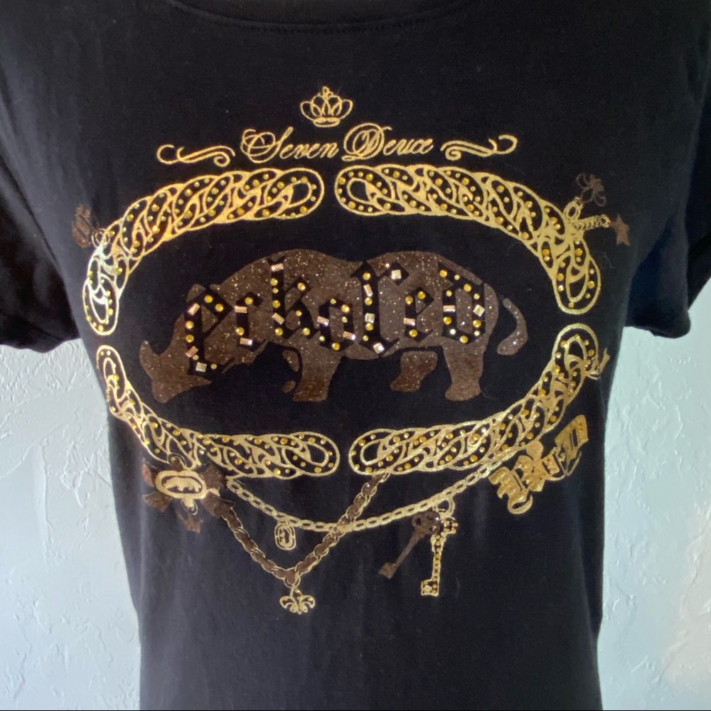 Shirt - Picture 3 of 4